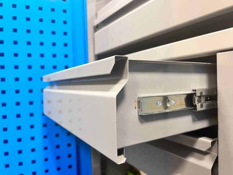 Шкаф инструментальный TNC 180.B1.S5 купить в Екатеринбурге