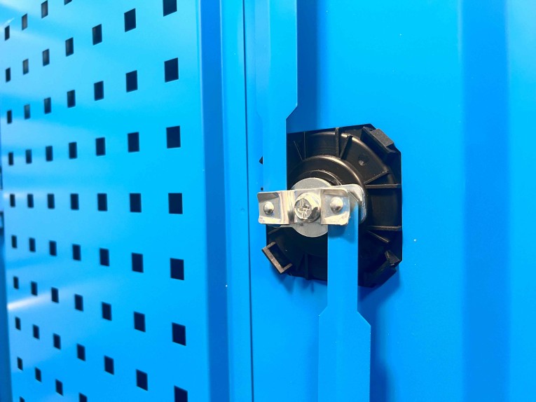 Шкаф инструментальный TNC 181.2B1.2S1 купить в Екатеринбурге Шкаф инструментальный TNC 181.2B1.2S1 купить в Екатеринбурге